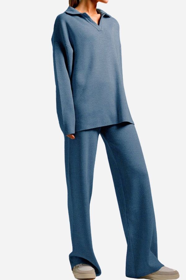 Plush and preppy camel two-piece set with polo collar and wide-leg pants in blue knit fabric for comfortable travel and casual chic style