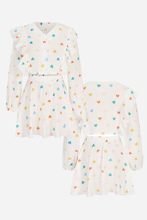 Sweet Countryside 100 Cotton ruffled two-piece set with colorful heart prints and long sleeves