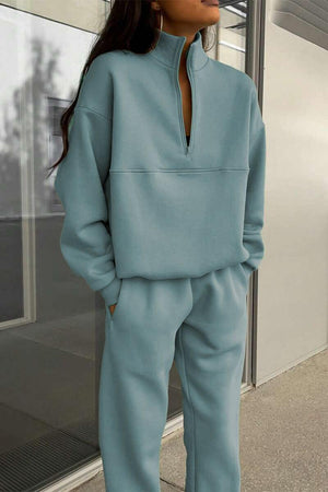 Classic Airplane Set soft-touch cotton blend tracksuit with high collar zipper pullover and tapered joggers in mint green