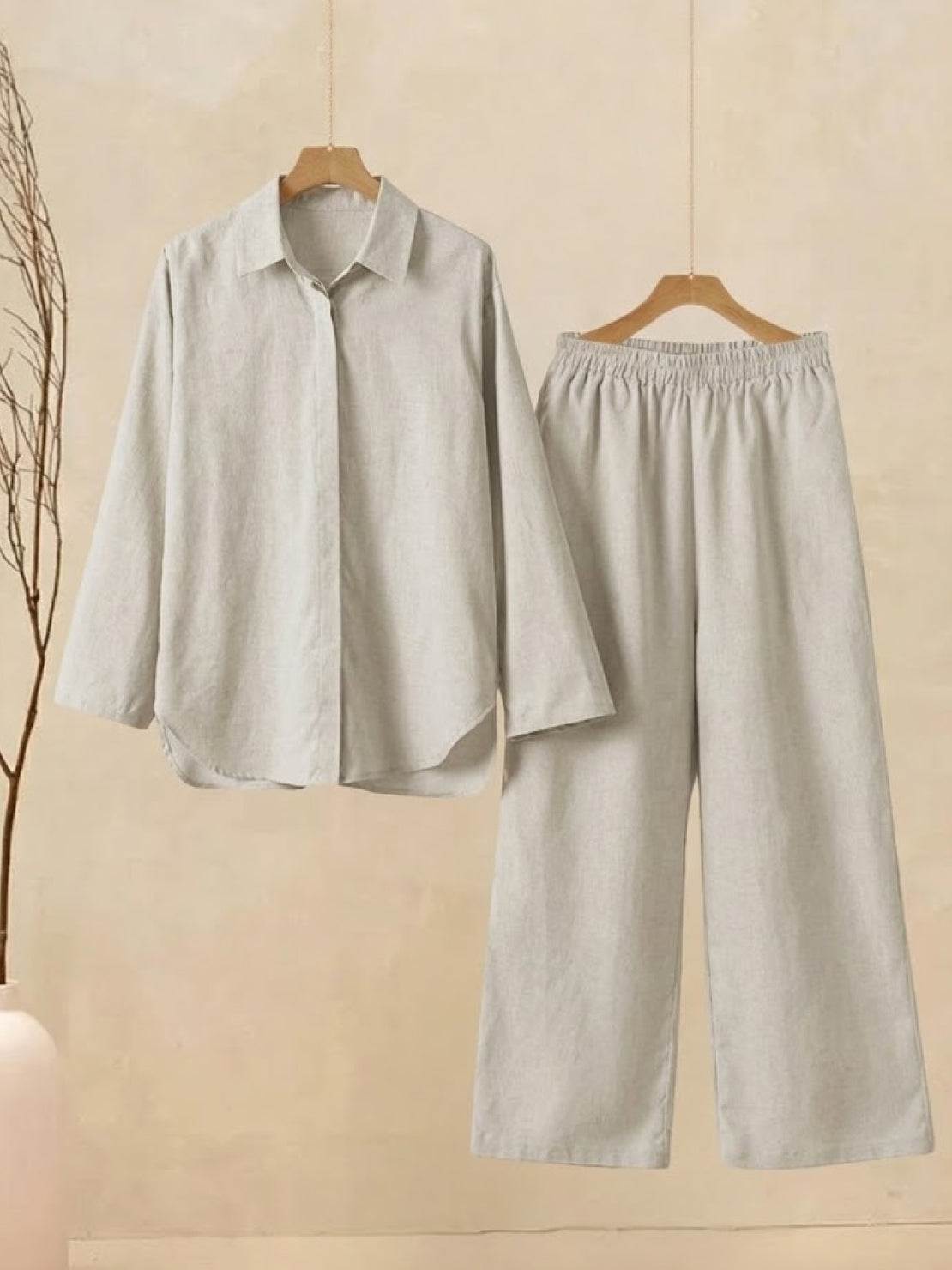 Oversized 100% cotton shirt and wide-leg pants co-ord set in light beige with relaxed fit and elastic waistband