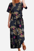 Linen and cotton loose two-piece set with floral print, short sleeves, and relaxed fit