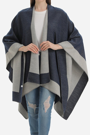 One Size Elegant Knitted Poncho