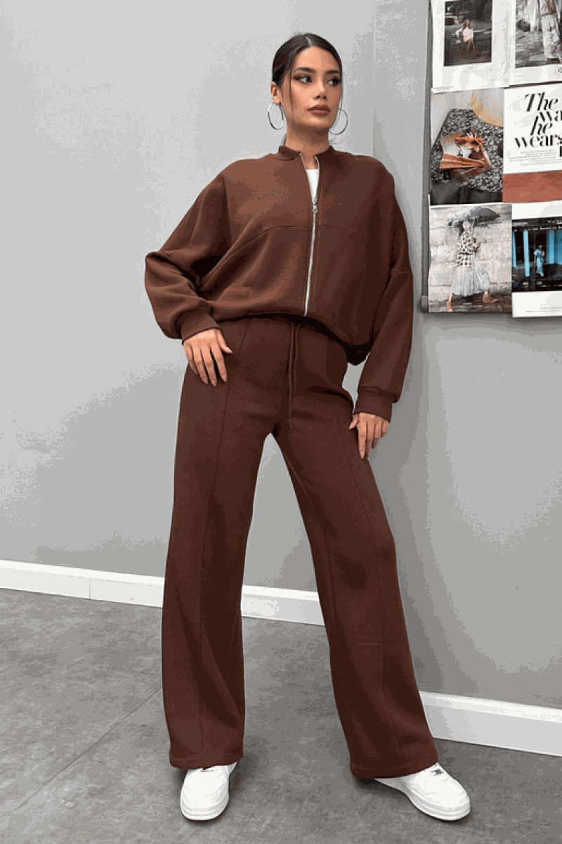 The Voyager Zip Set brown zip-front sweatshirt and wide-leg joggers travel outfit