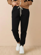 Structured colorblock comfort tracksuit with contrast curved panels and relaxed fit for all-day wear
