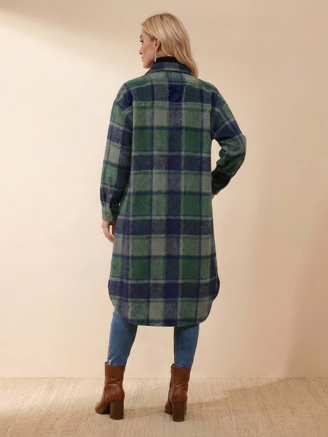 Oversized medium-length blue plaid overshirt with wool-blend fabric and relaxed fit